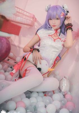 丰满寂寞的少妇老师