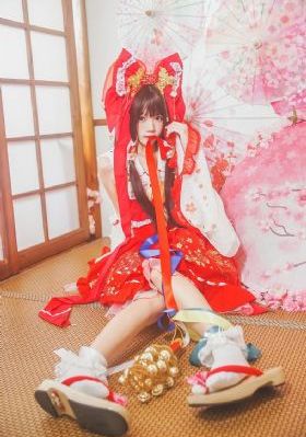 扒开少妇洁白大腿挺进公交车